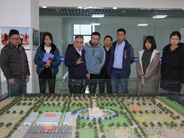 國(guó)家林草局“根在基層”青年調(diào)研組調(diào)研甘肅建投荒漠化防治創(chuàng)新機(jī)制開(kāi)展情況
