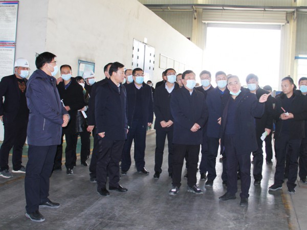 武威市委常委、涼州區(qū)委書(shū)記鞠毅一行調(diào)研新能源公司生產(chǎn)經(jīng)營(yíng)工作