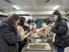冬至餃子香，情深意更濃——新能源公司開展冬至包餃子活動