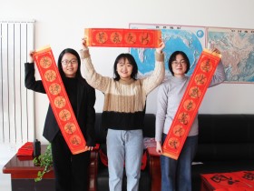 “提筆繪福，情滿萬(wàn)家” ——新能源公司開(kāi)展“送萬(wàn)福、進(jìn)萬(wàn)家”活動(dòng)